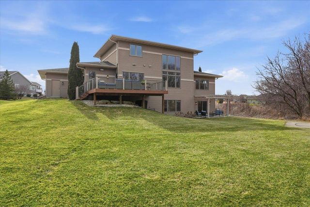 1918 Corinth Drive, Sun Prairie, WI 53590