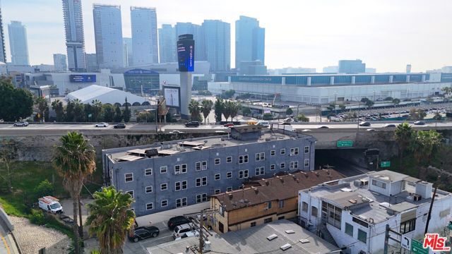 1211 W 11th Street, Los Angeles, CA 90015