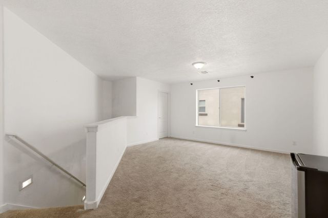 3229 Llano Vista Loop NE, Rio Rancho, NM 87124