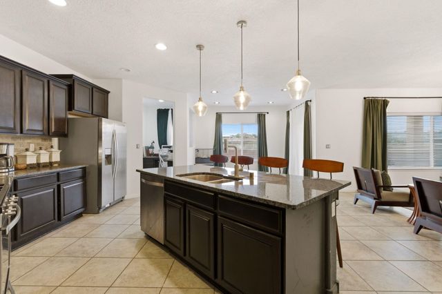 3229 Llano Vista Loop NE, Rio Rancho, NM 87124