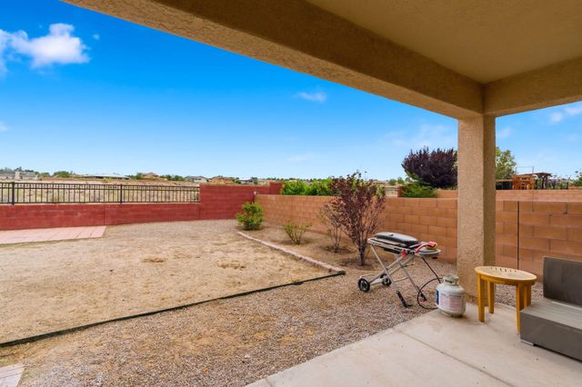 3229 Llano Vista Loop NE, Rio Rancho, NM 87124