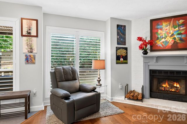 9 Ravencroft Lane B-9 and Garage 2 Unit D, Asheville, NC 28803