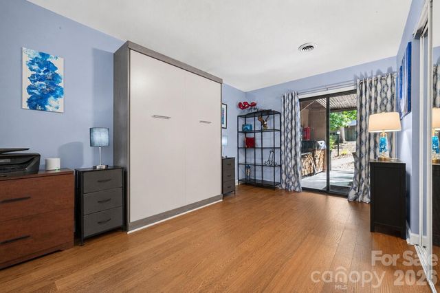 9 Ravencroft Lane B-9 and Garage 2 Unit D, Asheville, NC 28803