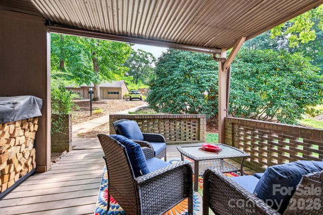 9 Ravencroft Lane B-9 and Garage 2 Unit D, Asheville, NC 28803