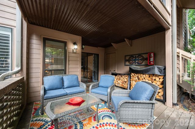 9 Ravencroft Lane B-9 and Garage 2 Unit D, Asheville, NC 28803