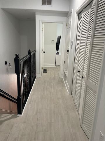 1631 LAKEMONT AVENUE, Orlando, FL 32814