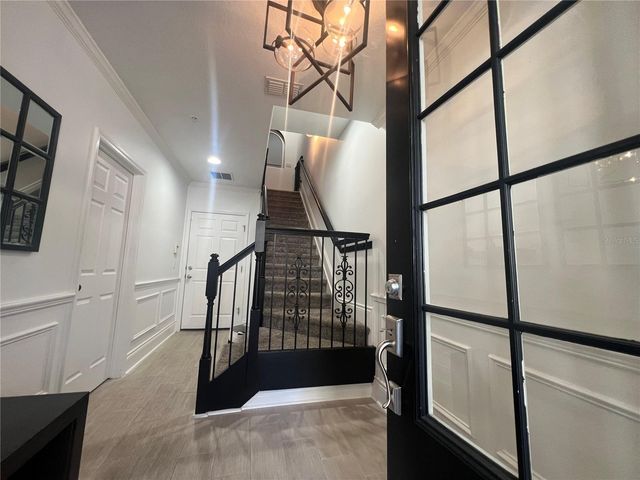 1631 LAKEMONT AVENUE, Orlando, FL 32814