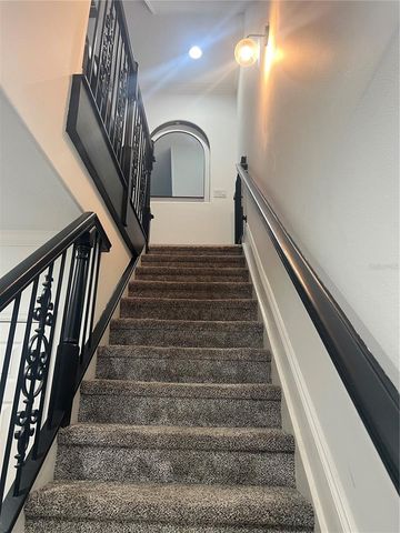 1631 LAKEMONT AVENUE, Orlando, FL 32814