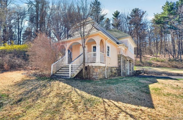 415 State Route 32, Highland Mills, NY 10930