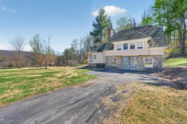 415 State Route 32, Highland Mills, NY 10930