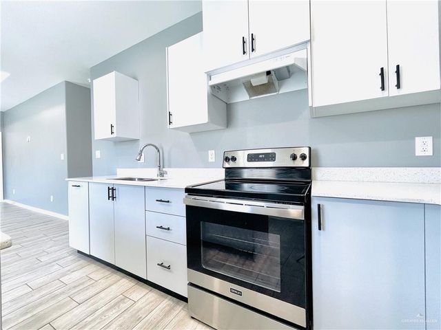 1101 Mahala Avenue, Alton, TX 78573