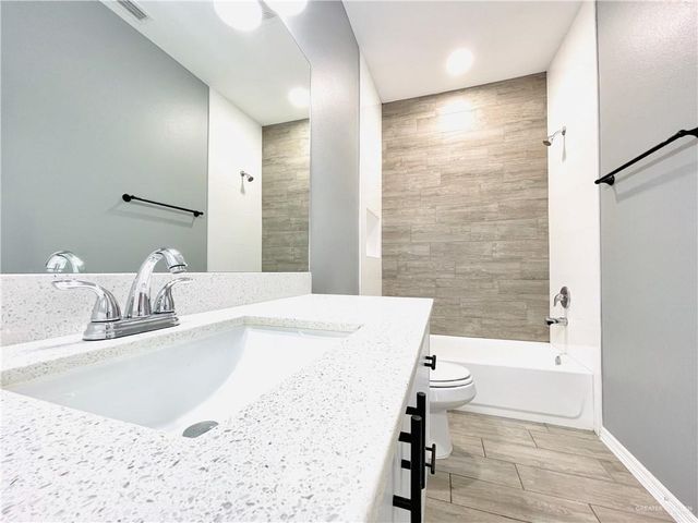 1101 Mahala Avenue, Alton, TX 78573