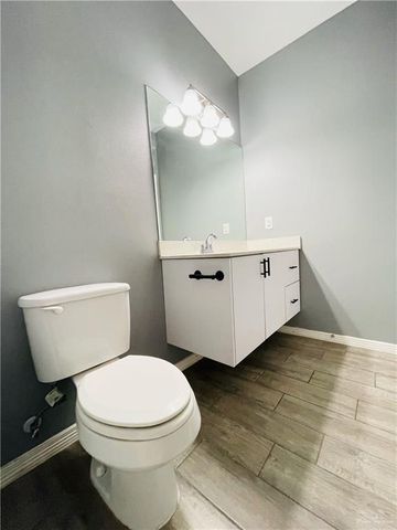 1101 Mahala Avenue, Alton, TX 78573