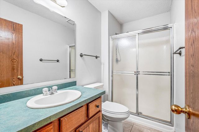 13025 Forest Glen Drive, Burnsville, MN 55337
