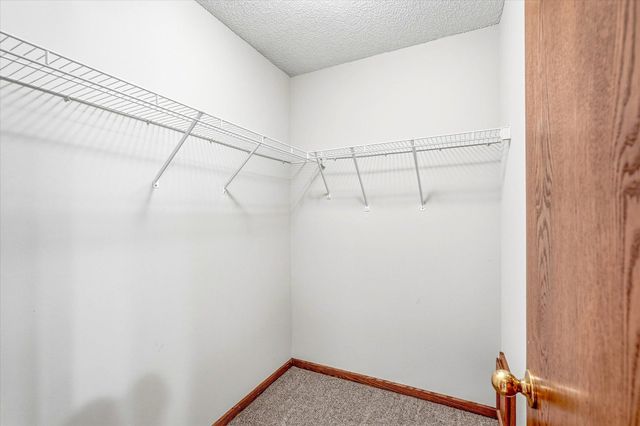 13025 Forest Glen Drive, Burnsville, MN 55337