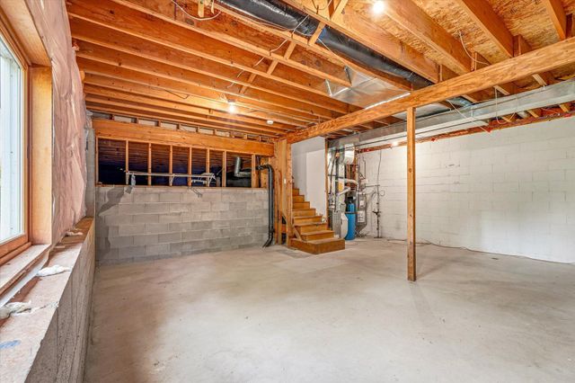 13025 Forest Glen Drive, Burnsville, MN 55337