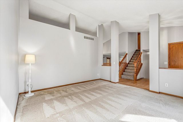 13025 Forest Glen Drive, Burnsville, MN 55337