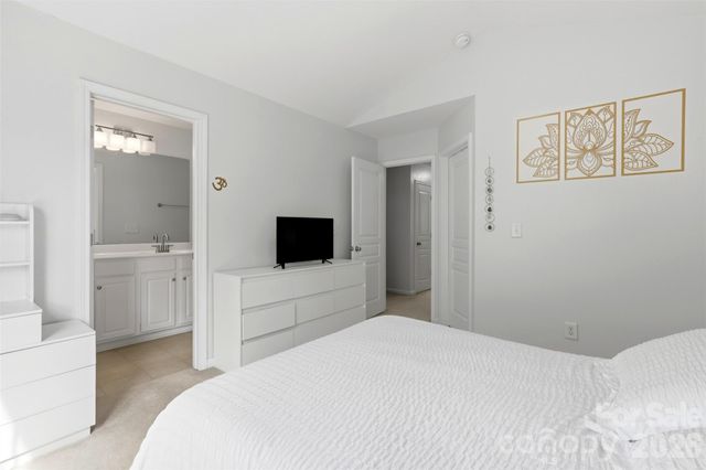 532 Bent Leaf Court, Fort Mill, SC 29708