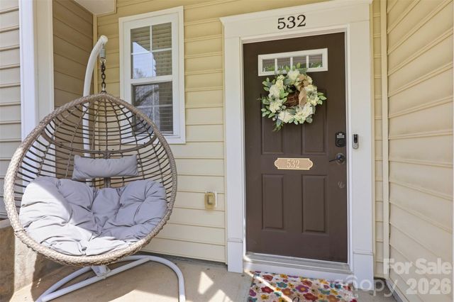 532 Bent Leaf Court, Fort Mill, SC 29708