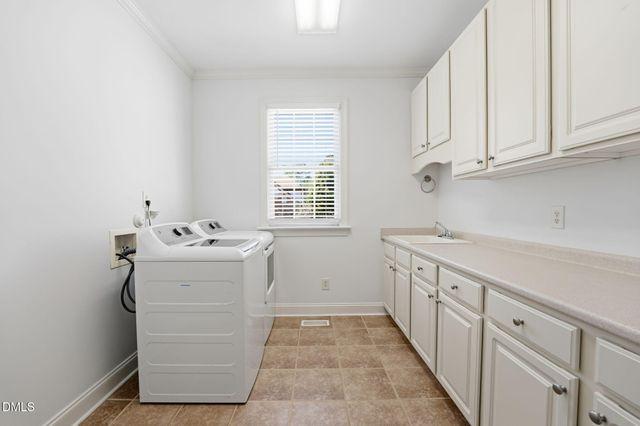 2900 Snapswell Street, Raleigh, NC 27614