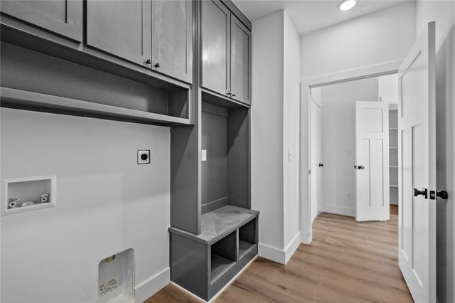 103 S Eagle Mountain Street, Prairie Grove, AR 72753