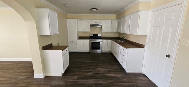 1007 Pleasant Drive, Dallas, TX 75217