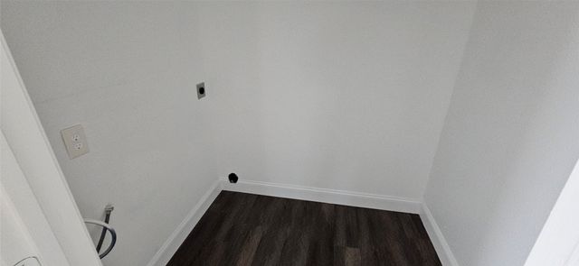1007 Pleasant Drive, Dallas, TX 75217