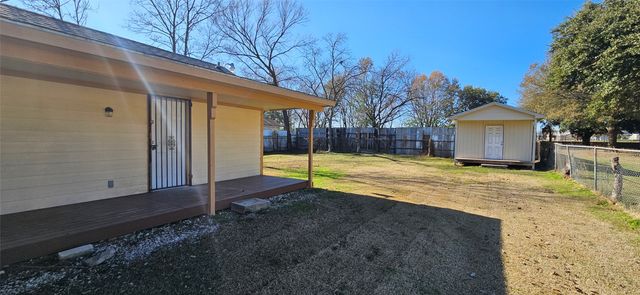 1007 Pleasant Drive, Dallas, TX 75217