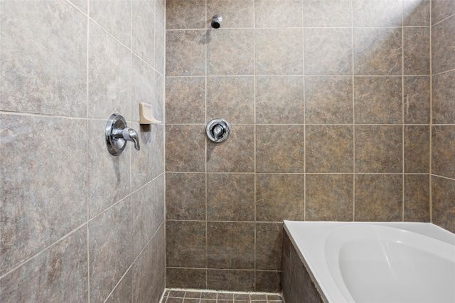 6933 Yellowstone Way Drive, Houston, TX 77054