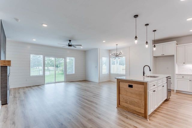 3548 N Tyler Ct, Wichita, KS 67205