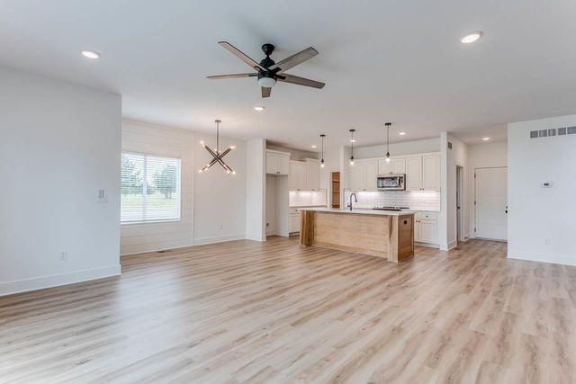 3548 N Tyler Ct, Wichita, KS 67205