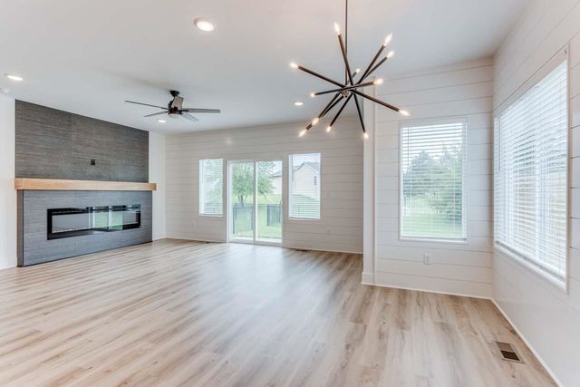 3548 N Tyler Ct, Wichita, KS 67205