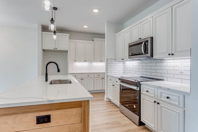 3548 N Tyler Ct, Wichita, KS 67205