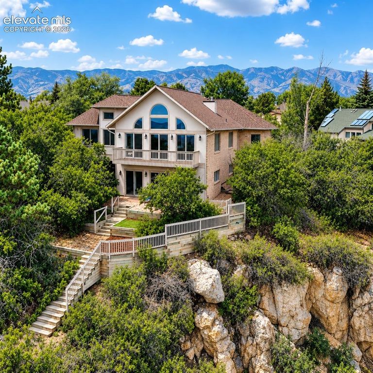 110 Sunbird Cliffs Lane, Colorado Springs, CO 80919 — exterior