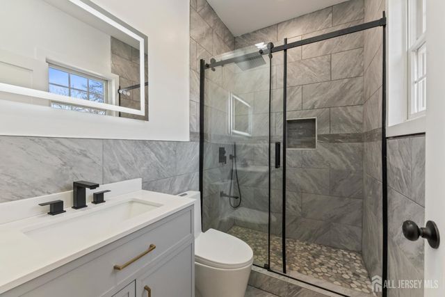 1855 Woodland Avenue, Edison, NJ 08820