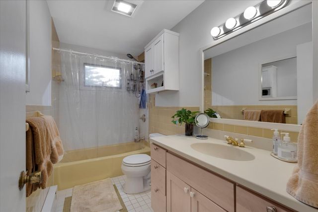 116 Franklin Terrace, Tisbury, MA 02568