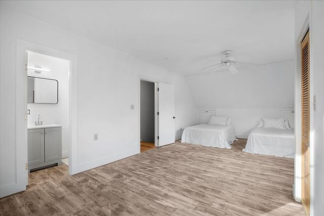 116 Franklin Terrace, Tisbury, MA 02568