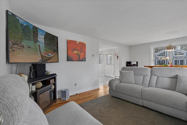 116 Franklin Terrace, Tisbury, MA 02568