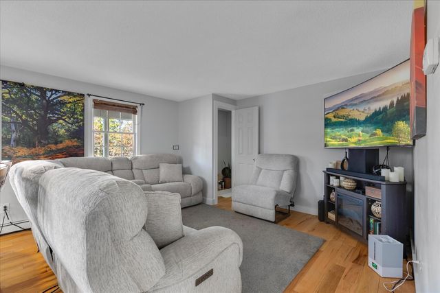 116 Franklin Terrace, Tisbury, MA 02568