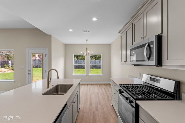 319 Mousse Ruelle, Shreveport, LA 71106