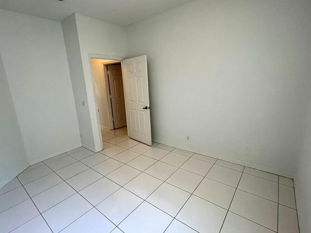 3166 VIA POINCIANA 2, Lake Worth, FL 33467