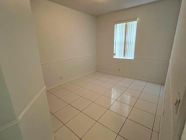 3166 VIA POINCIANA 2, Lake Worth, FL 33467