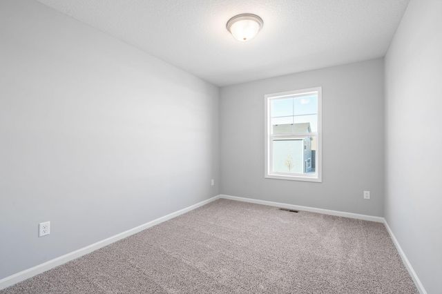 10472 Goodview Avenue S, Cottage Grove, MN 55016