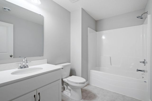 10472 Goodview Avenue S, Cottage Grove, MN 55016