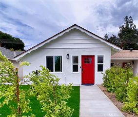 24033 1/2 Welby Way, West Hills, CA 91307
