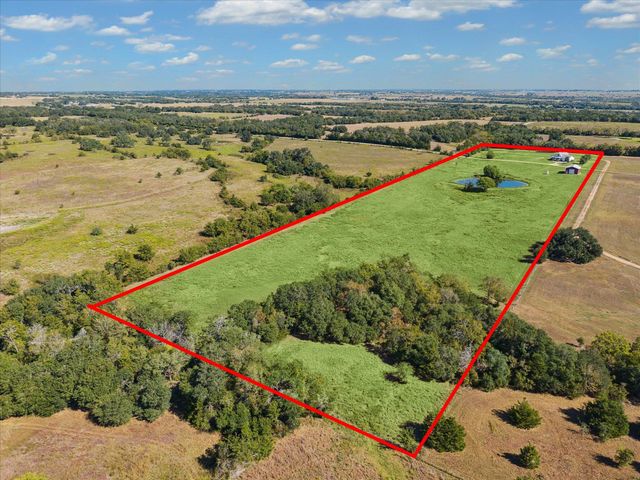 5100 Jaeger RD, Burton, TX 77835