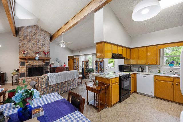 18 Overlook Trail, Conway, AR 72032