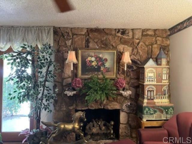 1637 Oak Hill, Escondido, CA 92027