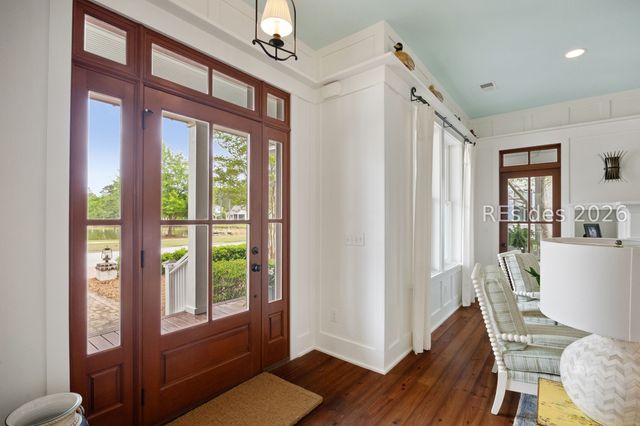 2 Pondhawk Rd, Bluffton, SC 29909