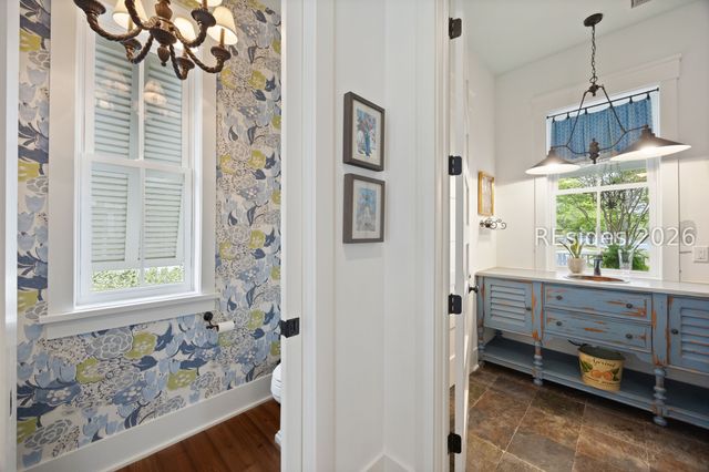 2 Pondhawk Rd, Bluffton, SC 29909